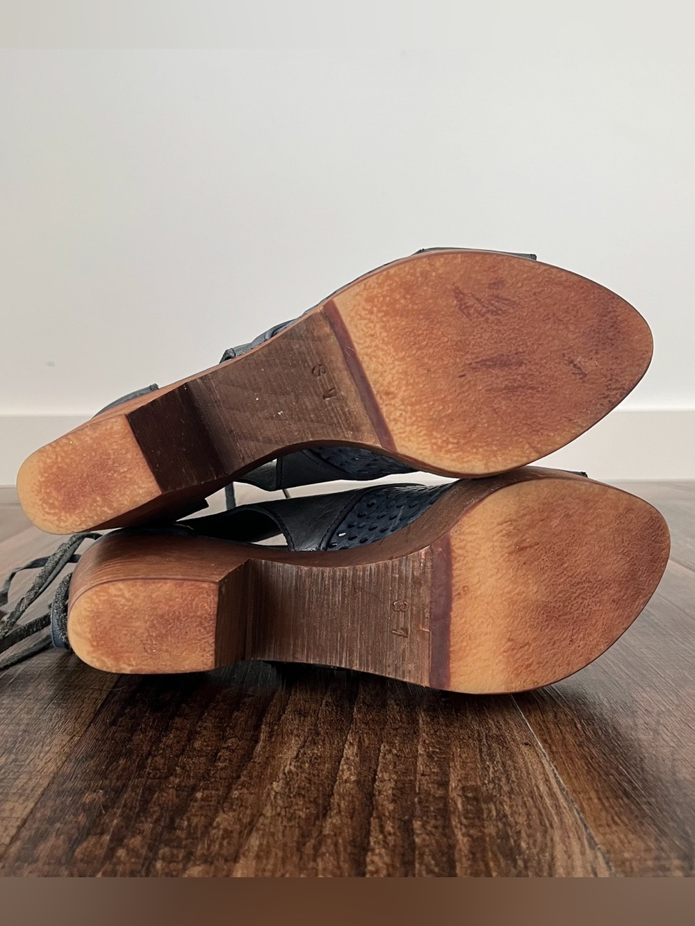 Free People Revolver Leather Clog Heeled Sandal Lace Up Back Boho Size 6.5 EU 37 - Picture 8 of 15